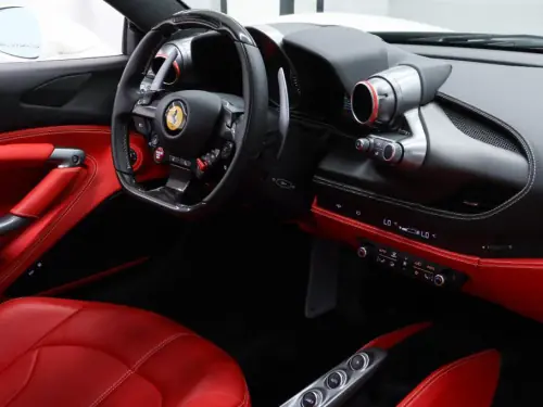 Ferrari F8 Tributo, 2022