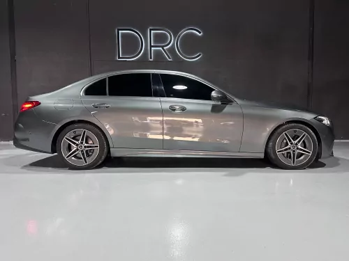 Mercedes C200, 2022