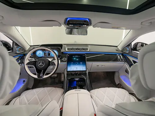 Mercedes Maybach S680 Black