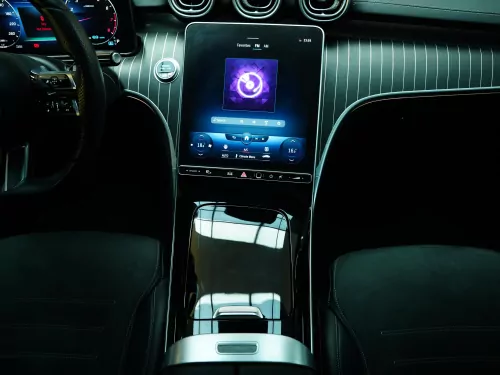 Mercedes C200, 2022