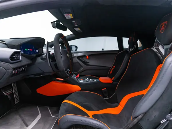 Lamborghini STO, 2022