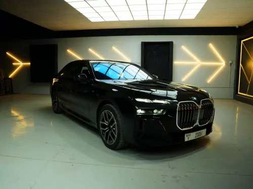 BMW 735i Series