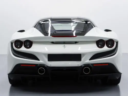 Ferrari F8 Tributo, 2022