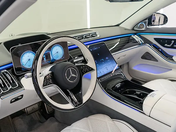 Mercedes Maybach S680 Black
