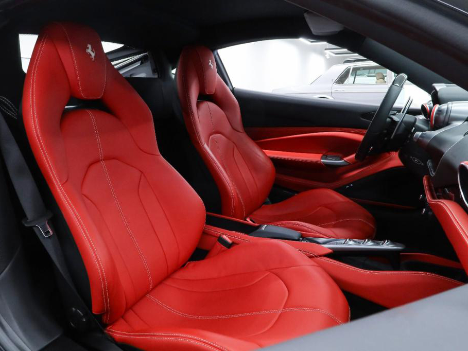 Ferrari F8 Tributo, 2022