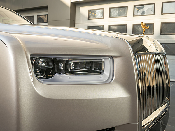 Rolls Royce Phantom EWB V12 Gold