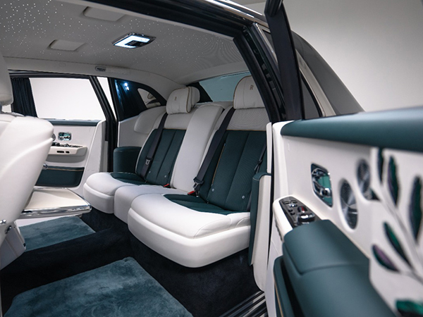 Rolls Royce Phantom EWB V12 Emerald Green