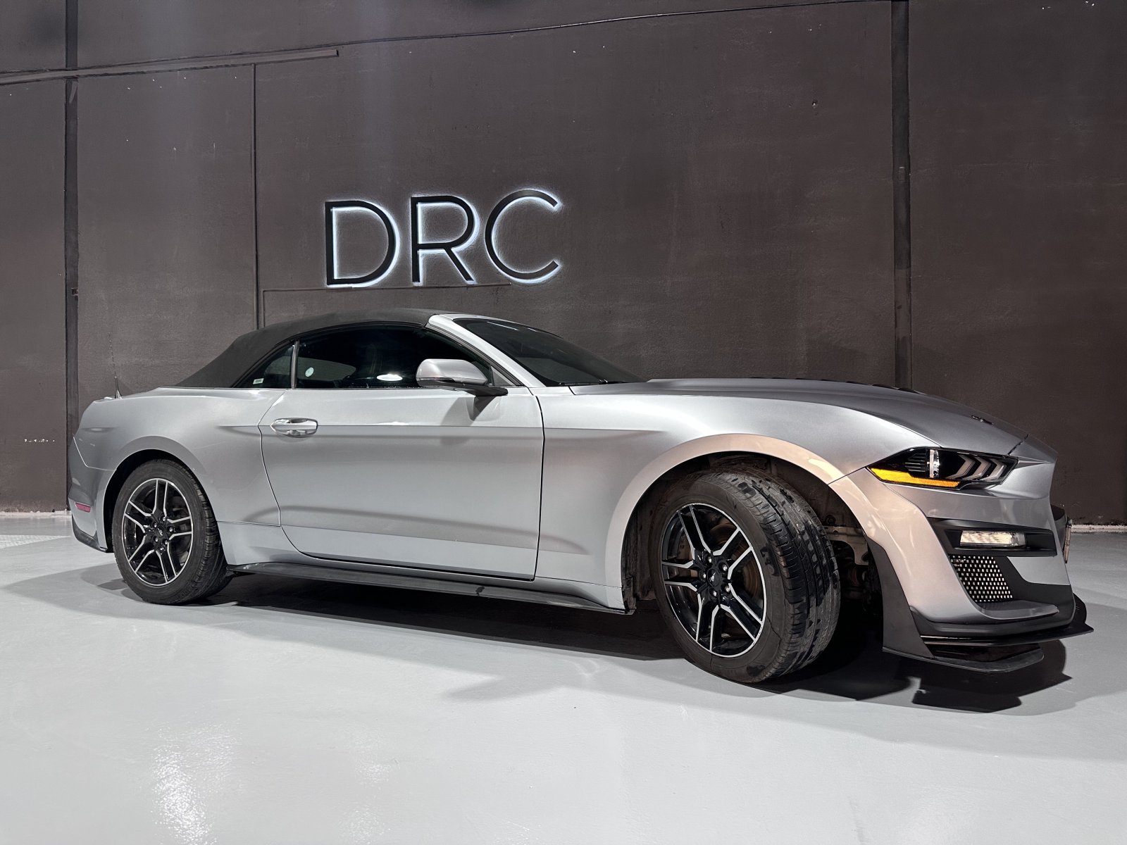 Ford Mustang Model Silver Convertible, 2020 Ford Mustang Model Silver Convertible, 2020