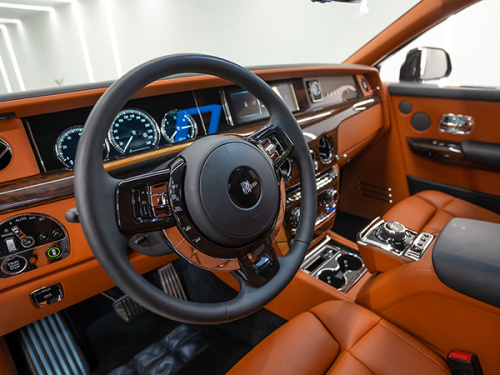 Rolls Royce Phantom STD V12