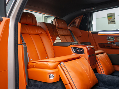 Rolls Royce Phantom EWB V12 Gold